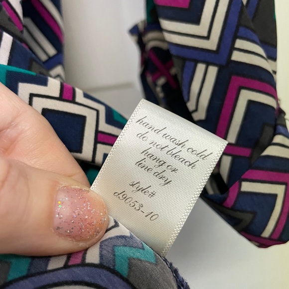 patterned blouse - Picture 2 of 6